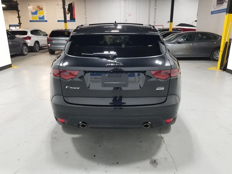 2020 Jaguar F-Pace - Image 8 of 20