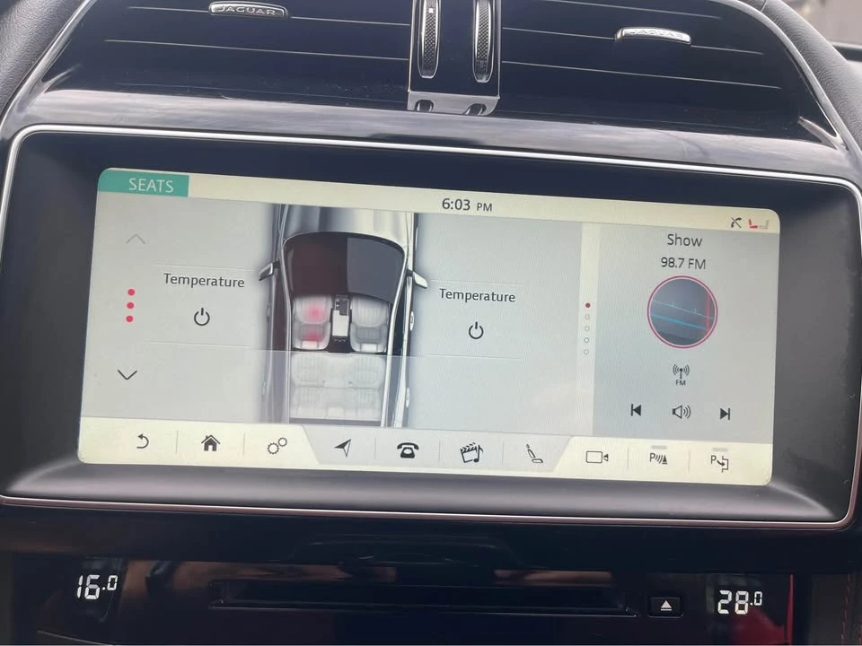 2020 Jaguar F-Pace - Image 18 of 20