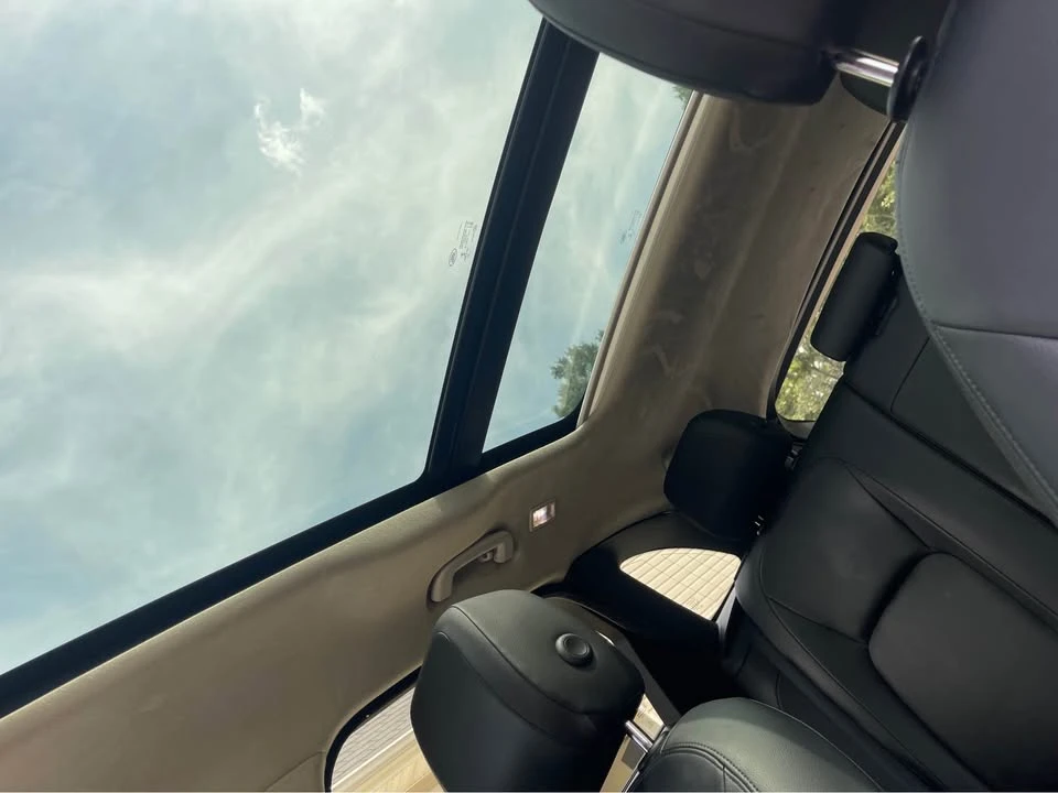 2020 Jaguar F-Pace - Image 16 of 18