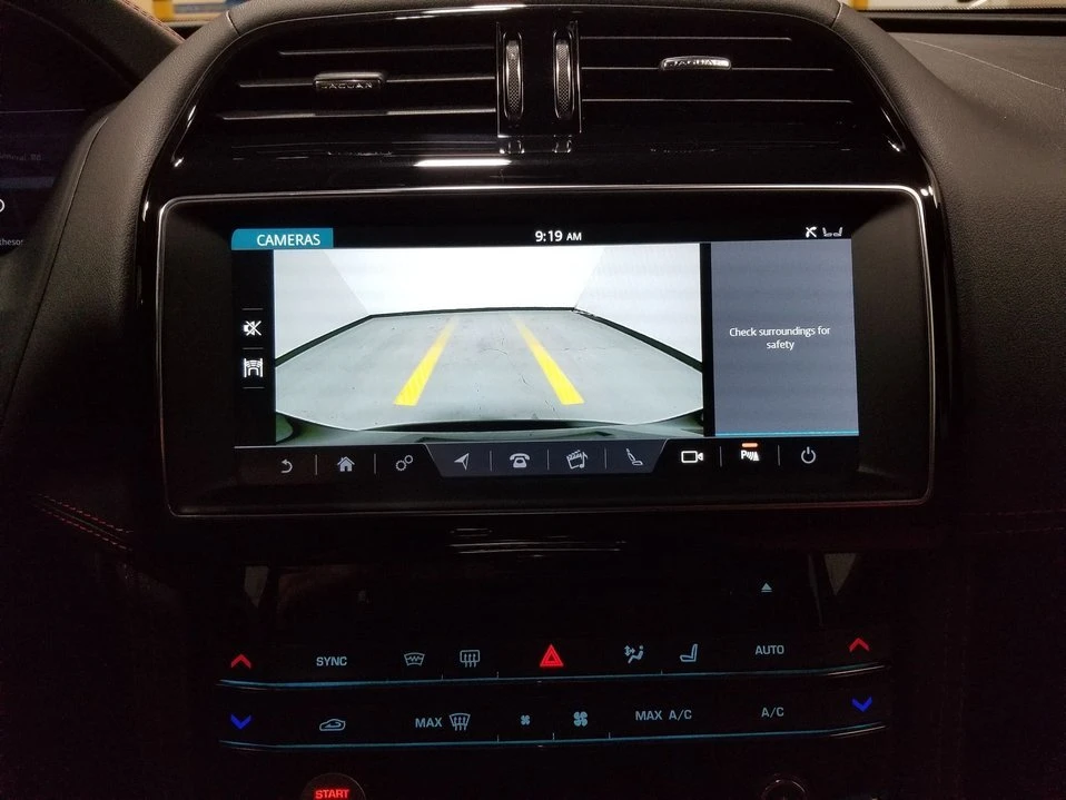 2020 Jaguar F-Pace - Image 18 of 20