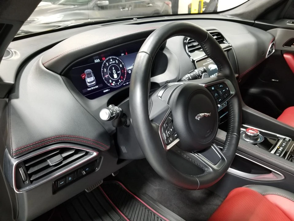 2020 Jaguar F-Pace - Image 12 of 20