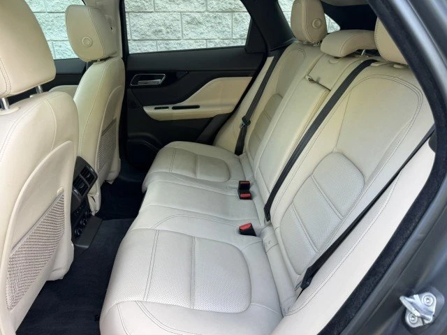 2020 Jaguar F-Pace - Image 8 of 20