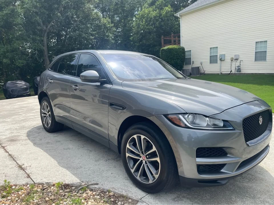 2020 Jaguar F-Pace - Image 3 of 18