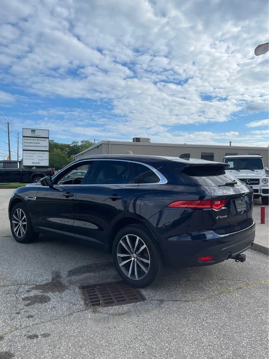 2020 Jaguar F-Pace - Image 6 of 13
