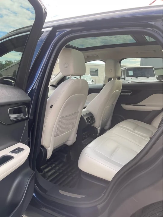 2020 Jaguar F-Pace - Image 12 of 13