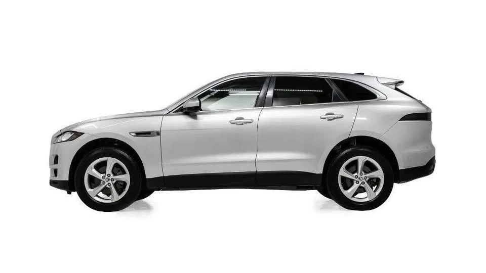 2020 Jaguar F-Pace - Image 6 of 20