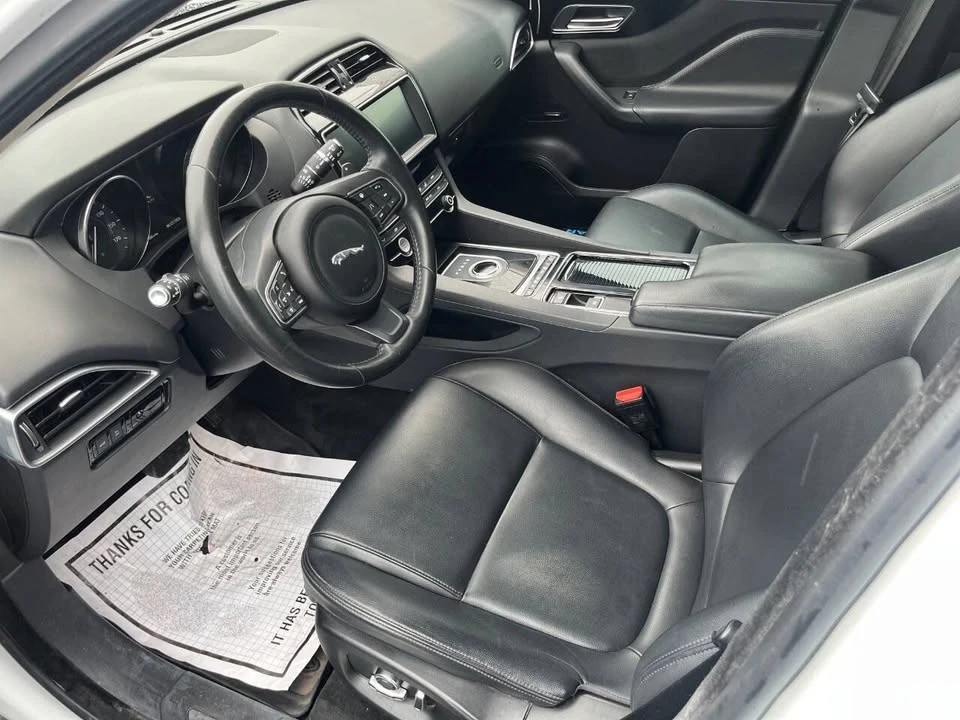2020 Jaguar F-Pace - Image 16 of 19