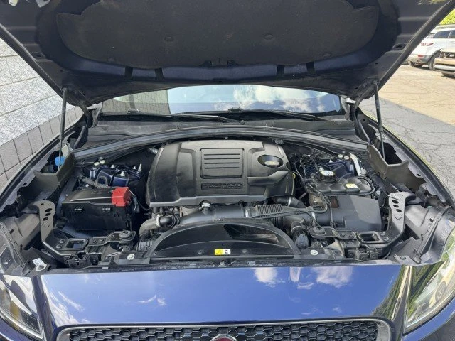 2020 Jaguar F-Pace - Image 5 of 20