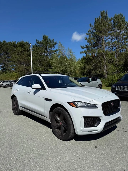2020 Jaguar F-Pace - Image 3 of 12