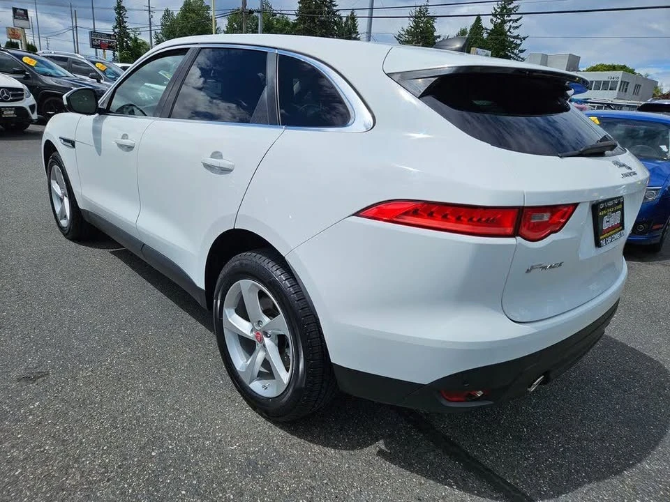 2020 Jaguar F-Pace - Image 6 of 20