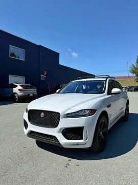 2020 Jaguar F-PACE Checkered Flag