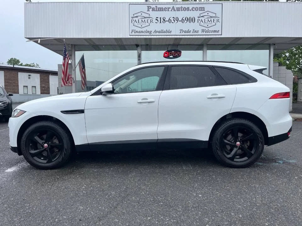 2020 Jaguar F-Pace - Image 2 of 19