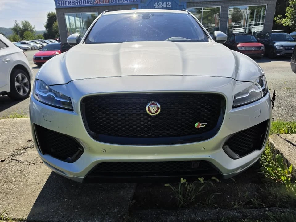 2020 Jaguar F-Pace - Image 2 of 10
