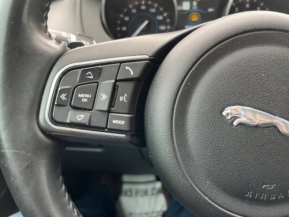 2020 Jaguar F-Pace - Image 18 of 19