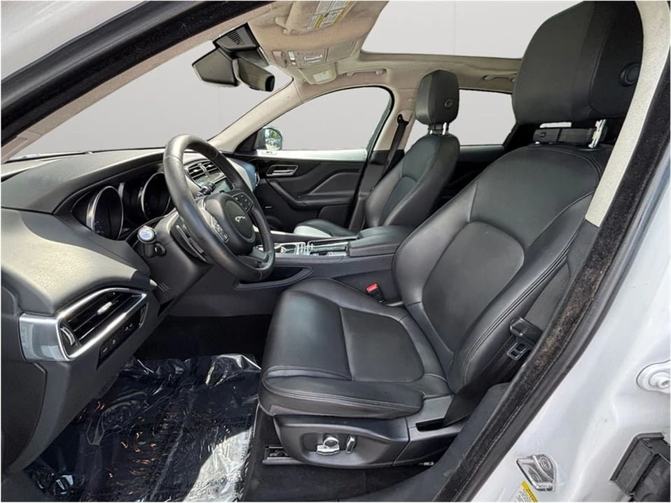 2020 Jaguar F-Pace - Image 2 of 20