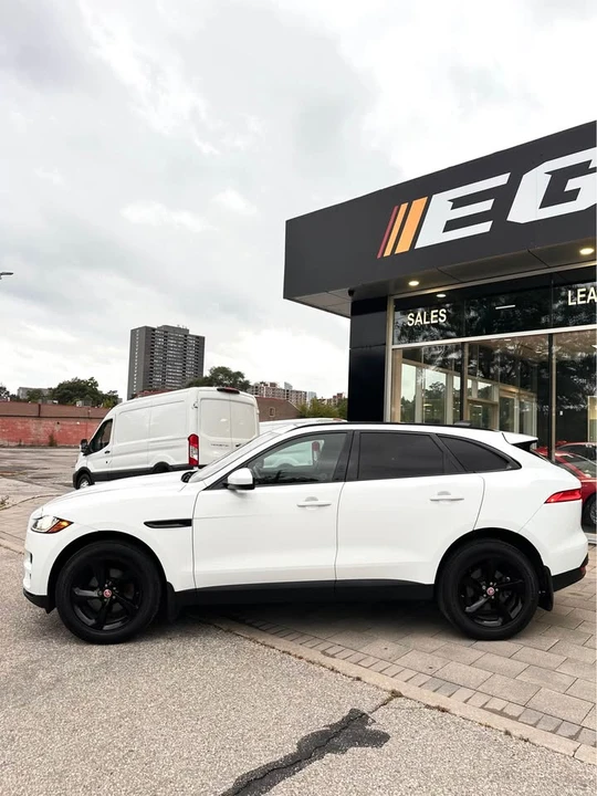 2020 Jaguar F-Pace - Image 2 of 19