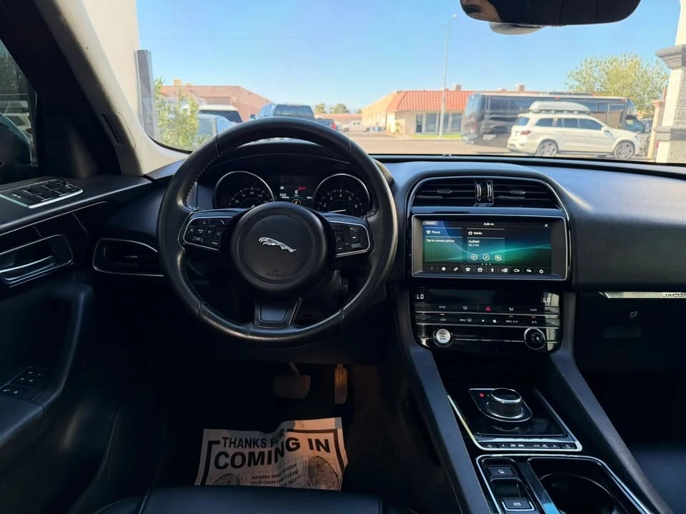 2020 Jaguar F-Pace - Image 17 of 20