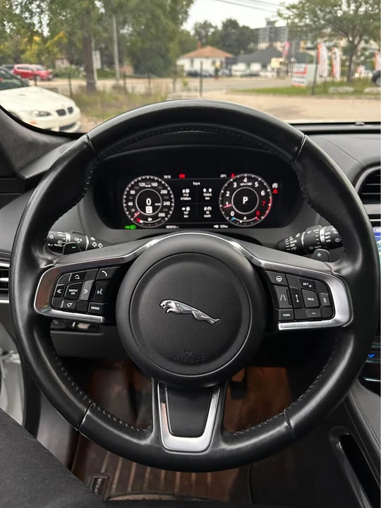 2020 Jaguar F-Pace - Image 19 of 19
