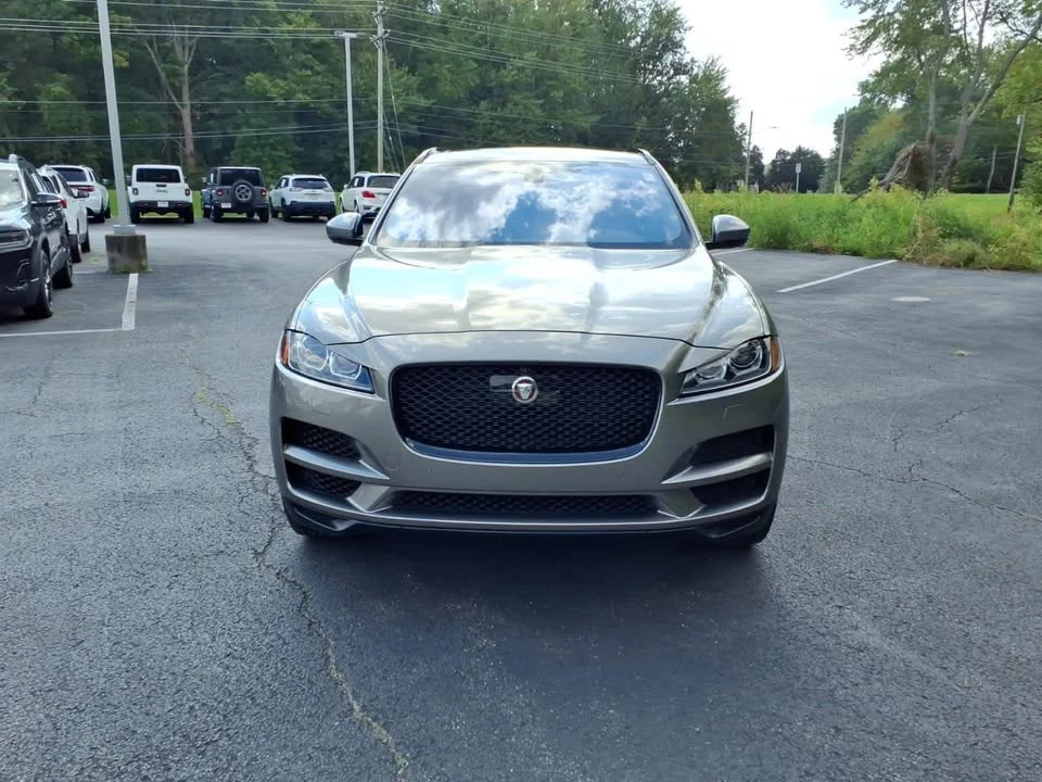 2020 Jaguar F-Pace - Image 3 of 20