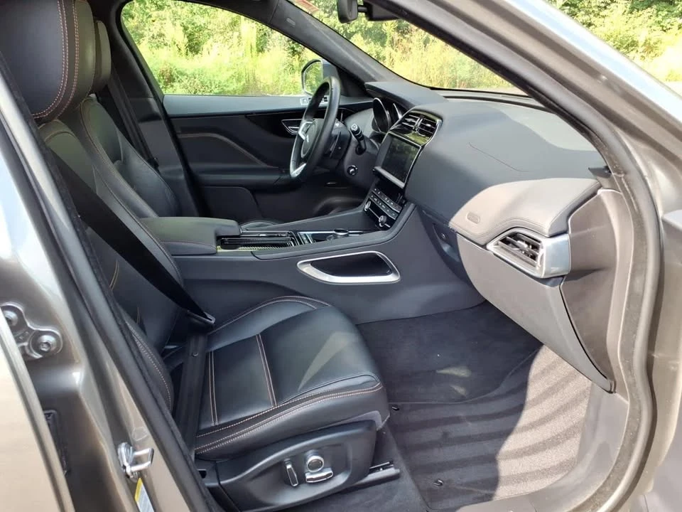2020 Jaguar F-Pace - Image 10 of 20