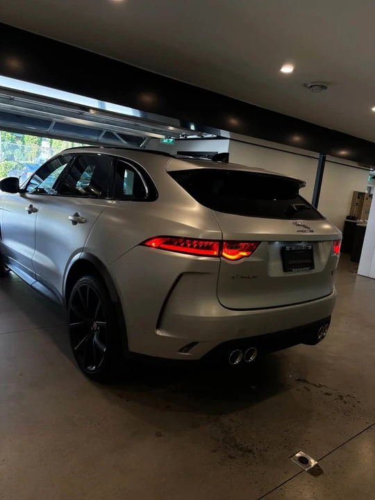 2020 Jaguar F-Pace - Image 2 of 14