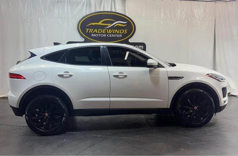 2020 Jaguar F-Pace - Image 7 of 15
