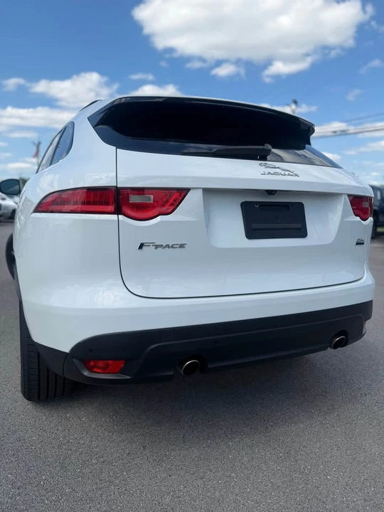 2020 Jaguar F-Pace - Image 3 of 6