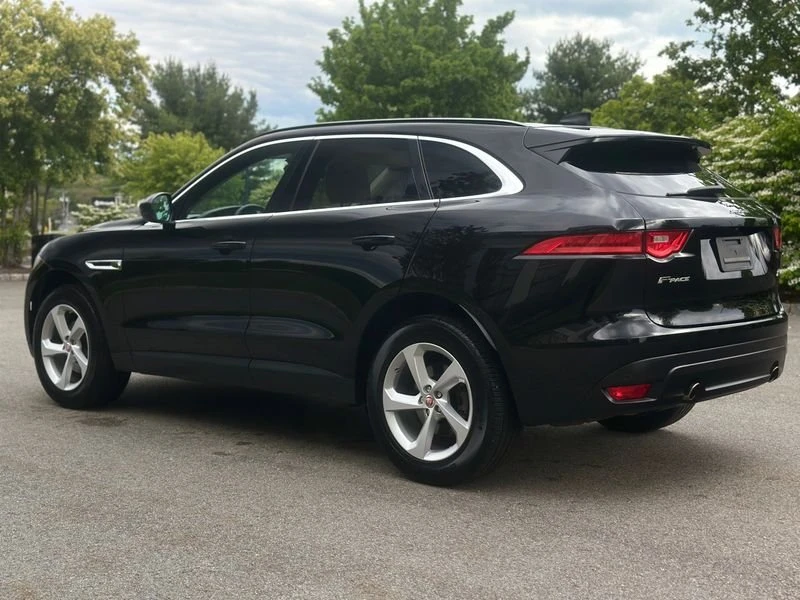 2020 Jaguar F-Pace - Image 4 of 18
