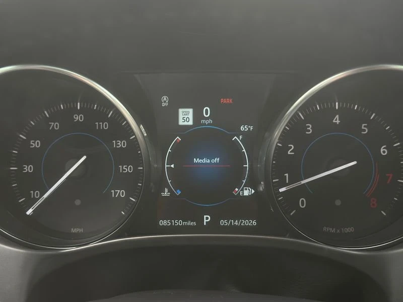 2020 Jaguar F-Pace - Image 8 of 18