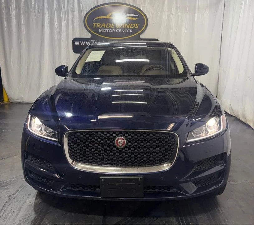 2020 Jaguar F-Pace - Image 2 of 18