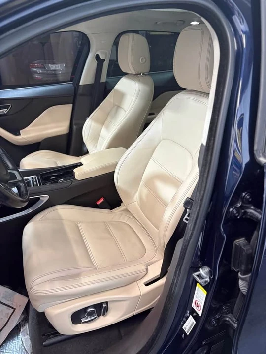 2020 Jaguar F-Pace - Image 11 of 18