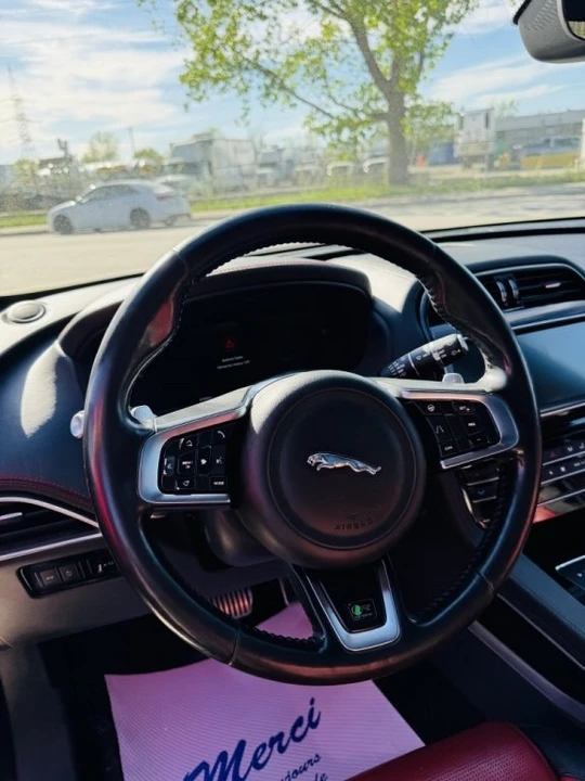 2020 Jaguar F-Pace - Image 16 of 19