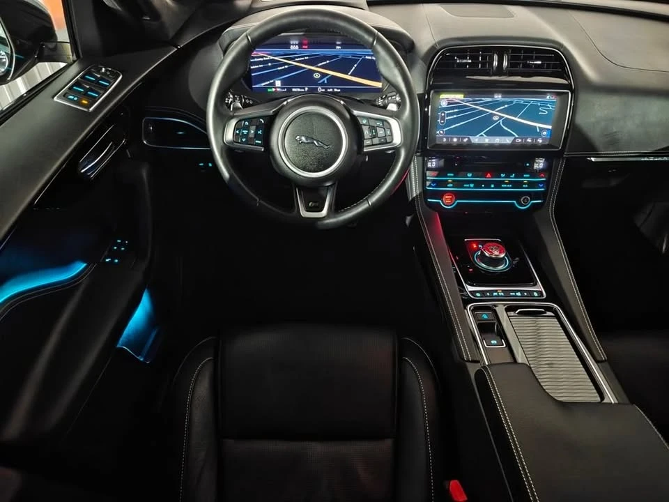 2020 Jaguar F-Pace SVR - Image 5 of 20