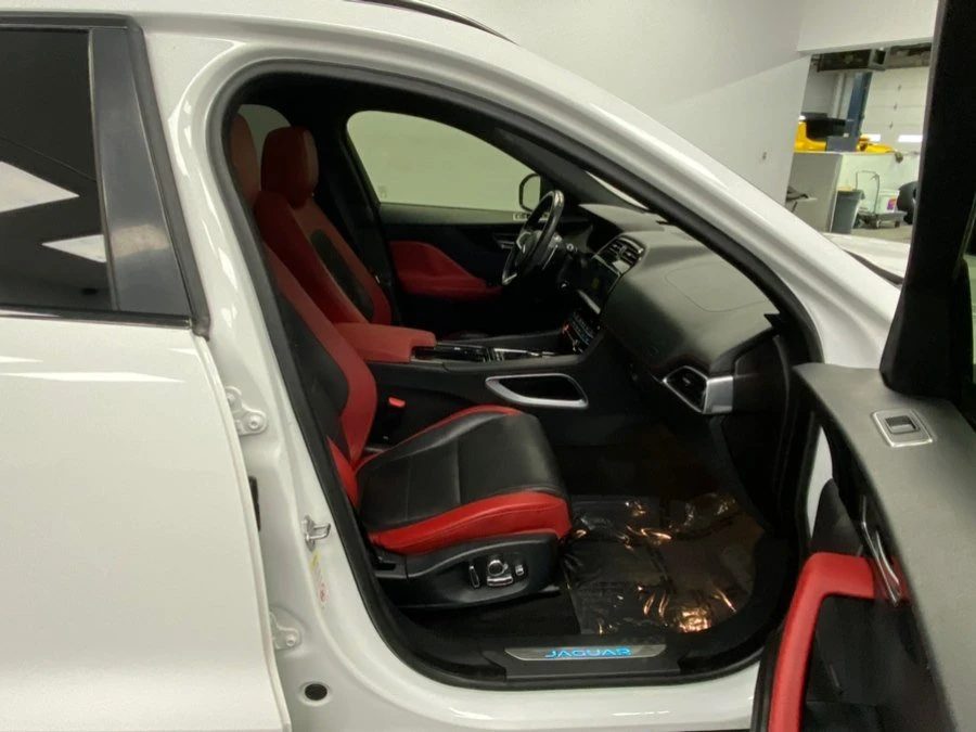2020 Jaguar F-Pace - Image 8 of 14
