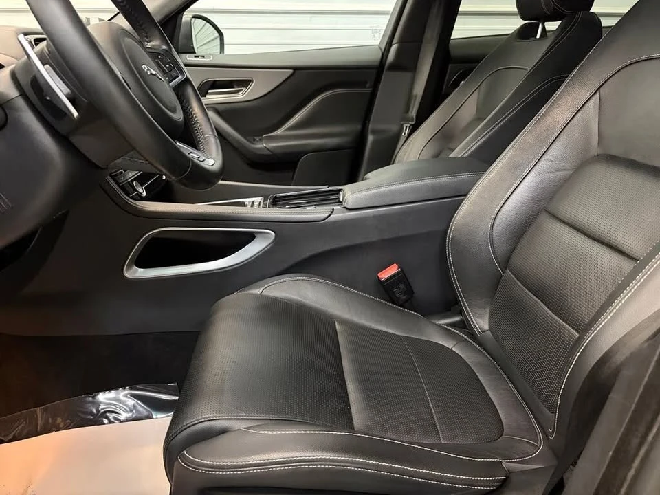 2020 Jaguar F-Pace - Image 10 of 19