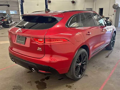 2020 Jaguar F-PACE S
