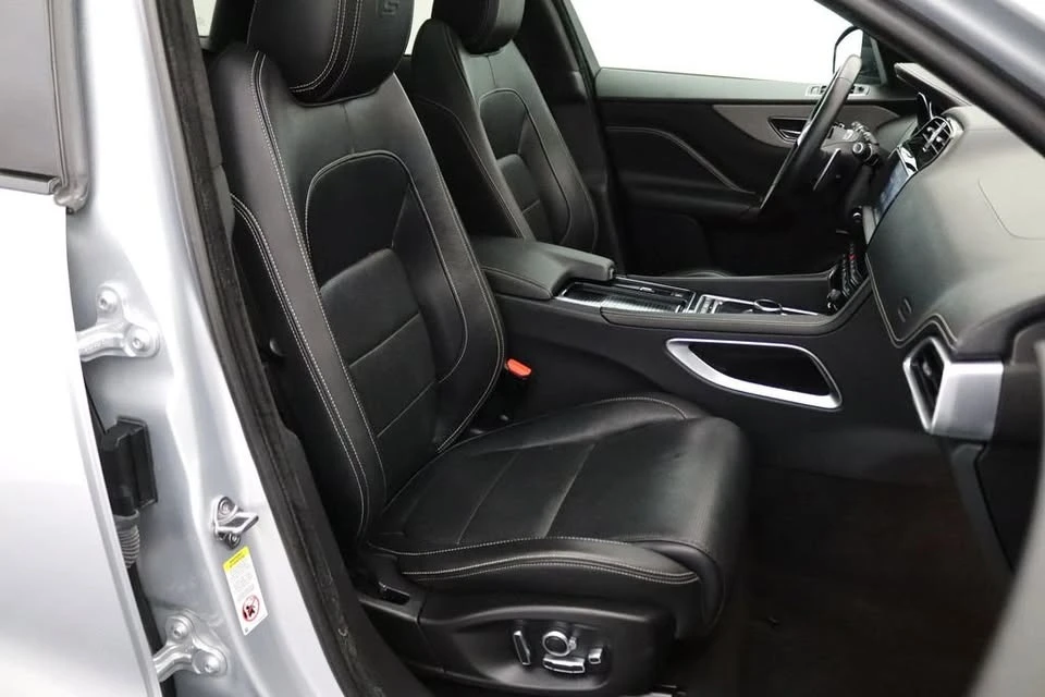 2020 Jaguar F-Pace - Image 18 of 18