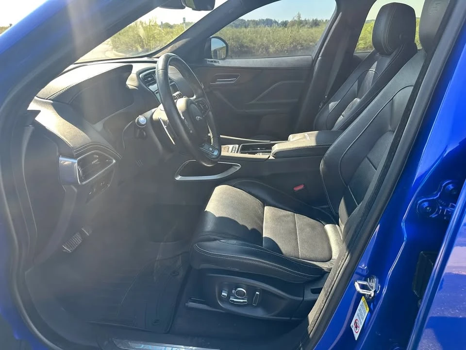 2020 Jaguar F-Pace - Image 7 of 18