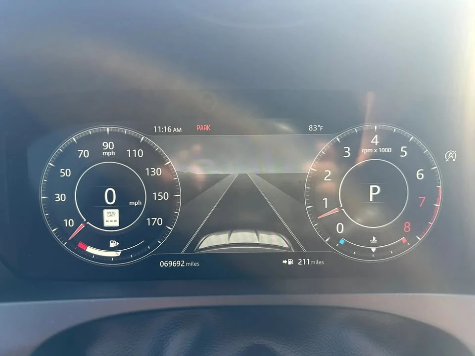 2020 Jaguar F-Pace - Image 15 of 18