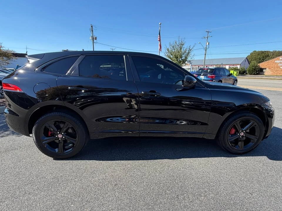 2020 Jaguar F-Pace - Image 9 of 20