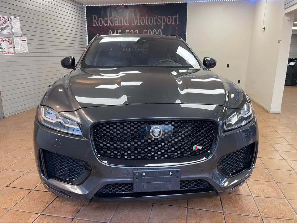 2020 Jaguar F-Pace SVR - Image 2 of 18
