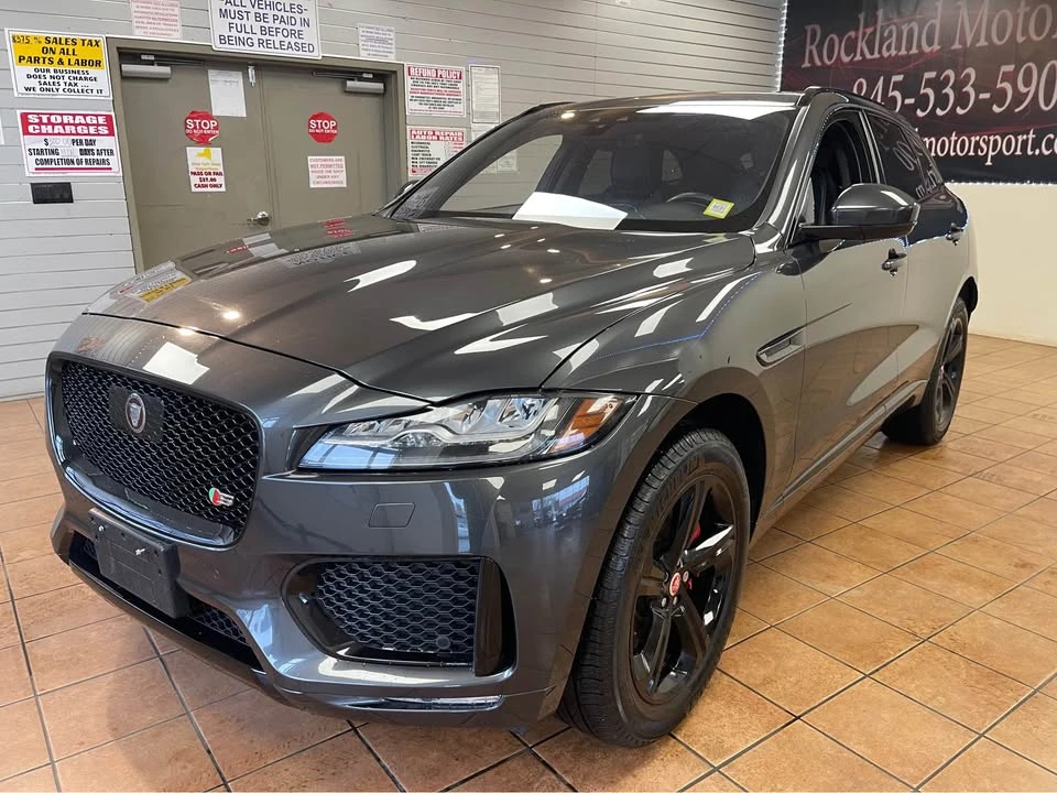 2020 Jaguar F-Pace SVR - Image 4 of 18