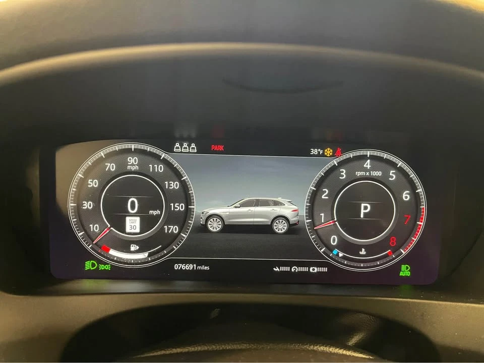 2020 Jaguar F-Pace SVR - Image 12 of 18