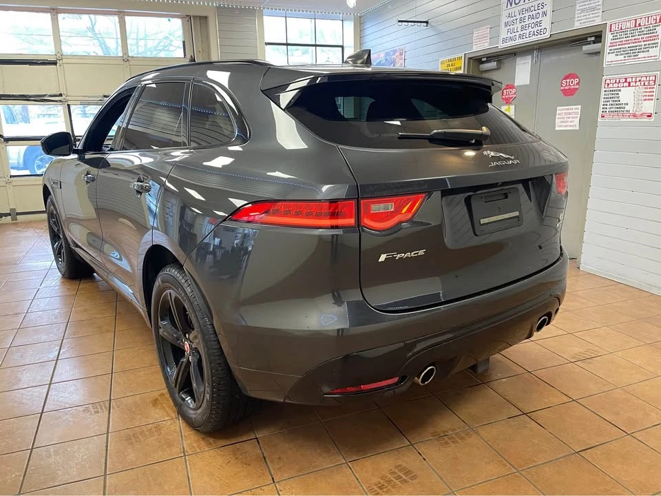 2020 Jaguar F-Pace SVR - Image 7 of 18