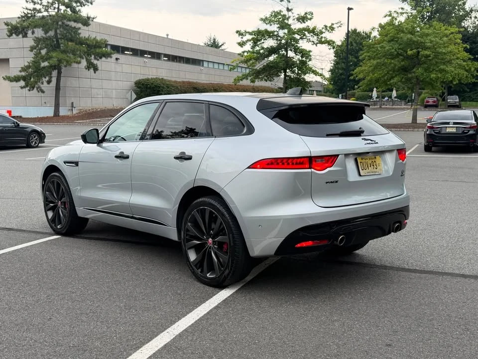 2020 Jaguar F-Pace SVR - Image 3 of 20