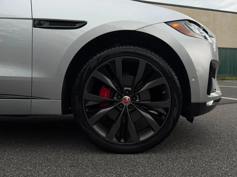 2020 Jaguar F-Pace SVR - Image 17 of 20