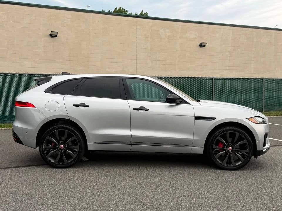 2020 Jaguar F-Pace SVR - Image 11 of 20