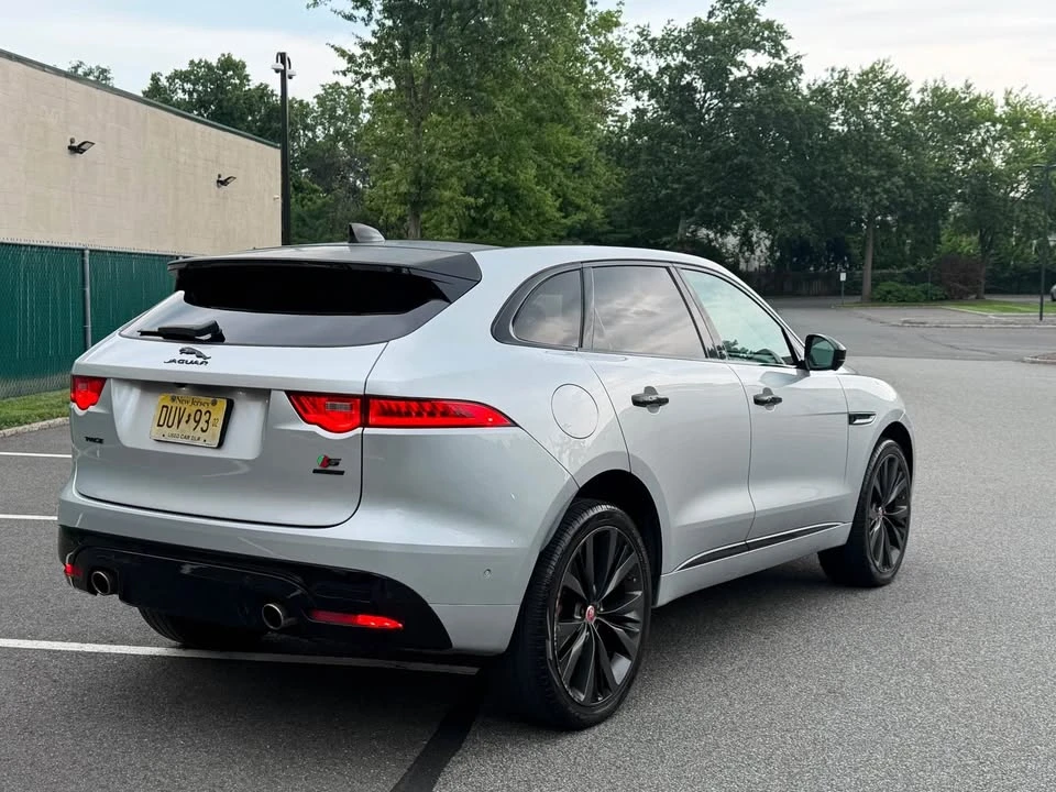 2020 Jaguar F-Pace SVR - Image 5 of 20