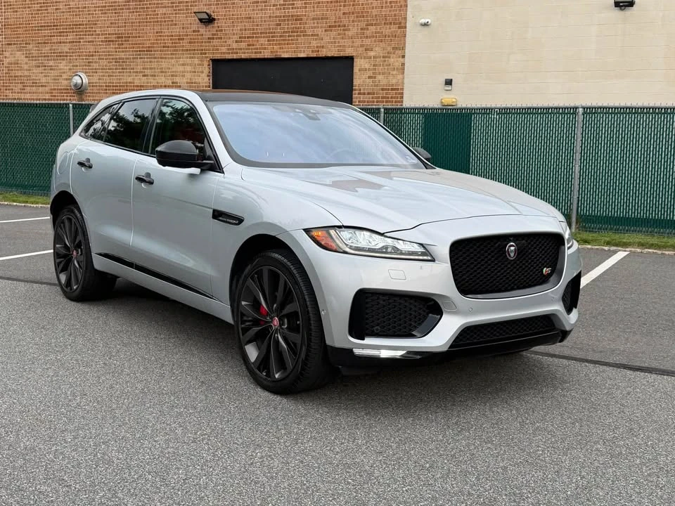 2020 Jaguar F-Pace SVR - Image 12 of 20
