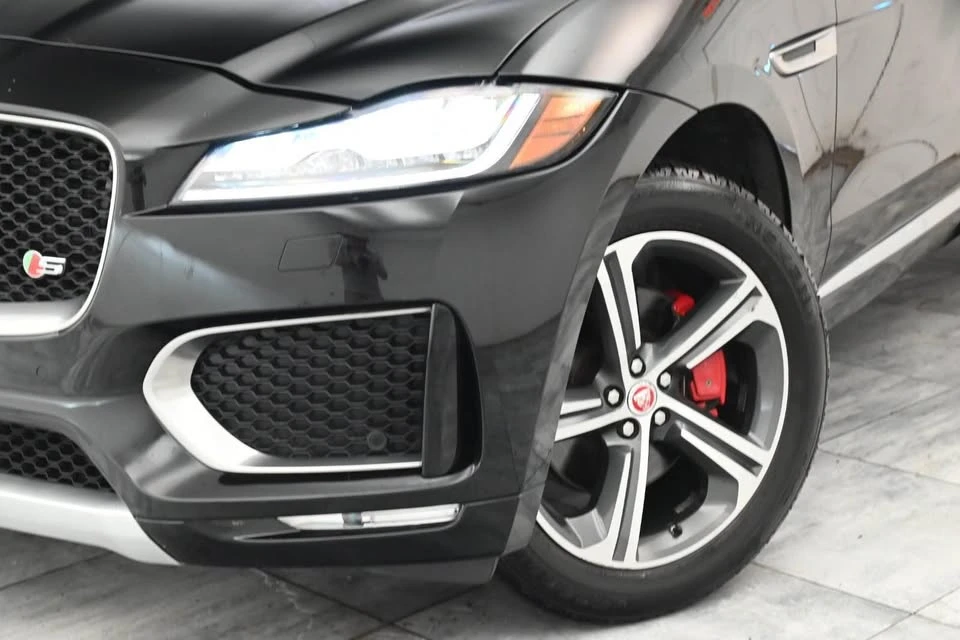 2020 Jaguar F-Pace SVR - Image 4 of 20